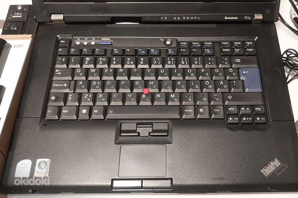 Lenovo IBM ThinkPad T61p плюс аксессуары (фото #5)