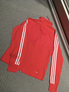 Толстовка adidas s36/38 (3 фото из 4)