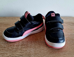 Puma tossud stp. 15,5cm (1 foto / 2)