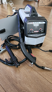 Сварочный аппарат, инвентер MIG/MAG/MMA/TIG-160C 4 в одном (1 фото из 10)