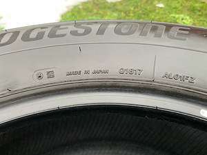 BRIDGESTONE ALENZA 001 225/65R17 (2 foto / 3)