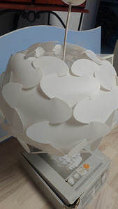 Riiul ja laelamp IKEA (4 foto / 4)