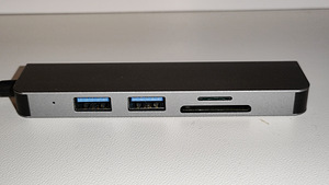 USB C hub Macbook, , SD ,micro SD, 3x USB 3.1 (1 foto / 3)