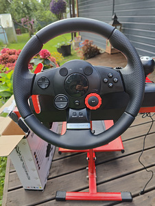LOGITECH DRIVING FORCE GT rool + Speedblack roolihoidja (5 foto / 8)