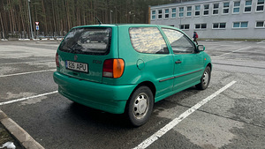Volkswagen Polo (5 foto / 14)