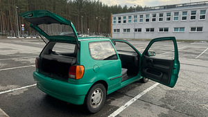 Volkswagen Polo (6 foto / 14)