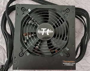 Thermaltake Smart DPS G 700W Bronze (2 foto / 6)