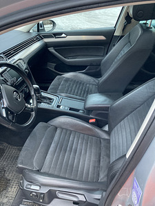 Volkswagen Passat 2.0 140kw (7 foto / 9)