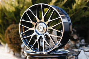 R19 Veljed MB 5x112 AMG sama laiad uued veljed (2 foto / 3)