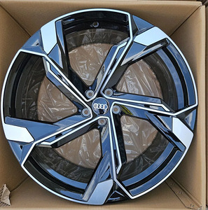 Veljed r22 5x112 Audi Vw Skoda Black polish uued