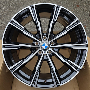 R20 диски 5x112 BMW x5 x6 g серия g05 g06 новые (1 фото из 3)