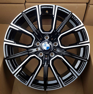 Новые диски R19 5x112 для моделей BMW G серии 500/700 (2 фото из 3)