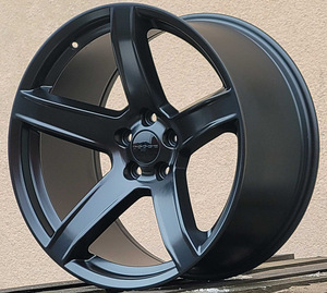 R20 veljed 5x115 Dodge, Chrysler Replica uued (2 foto / 3)