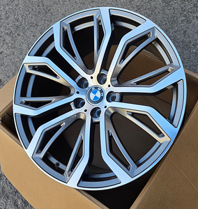 R21 veljed 5x120 BMW x5 x6 f15 f16 e70 e71 e53 375M uus (2 foto / 4)