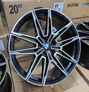 Новые диски R20 5x112 для BMW G серии 500/700 (3 фото из 3)