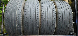 R18 rehvid 235 55 18 bridgestone 4-5mm 4tk (1 foto / 1)