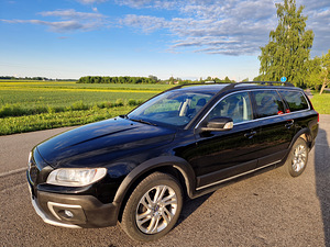 VOLVO XC70 AWD CLASSIC INTELLI SAFE MY16 2.4 D4 133kW (2 foto / 15)