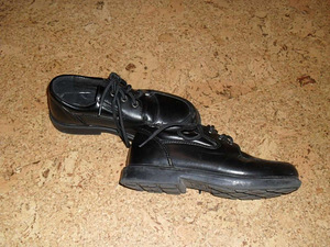 Pidulikud kingad poisile, s.30 (2 foto / 2)