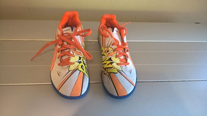 Новые Puma кроссовки, 35 (2 фото из 3)
