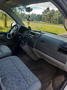 VW TRANSPORTER / CARAVELLE 2.5tdi 96kw (2 foto / 5)