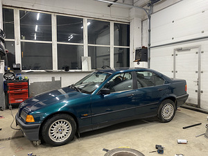 Müüa BMW e36 318i (1 foto / 8)