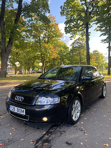 Продам Audi A4 1.8T механика (1 фото из 5)