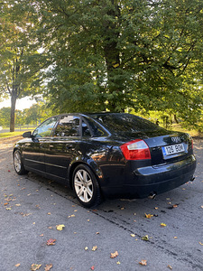 Продам Audi A4 1.8T механика (3 фото из 5)