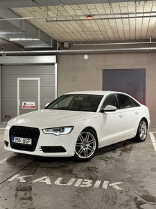 Продается Audi A6 C7 Quattro (3 фото из 13)