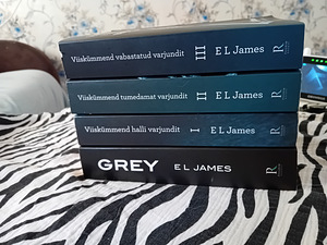 50 halli varjundid triloogia +Gray (6 foto / 6)