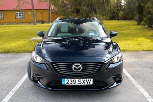 Mazda 6 AWD 2.2 R4 129kW (2 foto / 15)