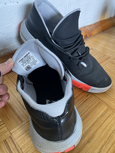Кроссовки Under Armour 3zero (1 фото из 5)