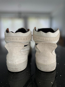 Burberry sneakers men (3 foto / 3)