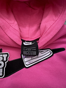 Nike soe dressipluus (2 foto / 2)