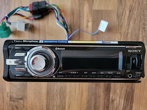 SONY MEX-BT4700U (4 foto / 4)