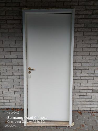 Межкомнатная дверь (фото #1)