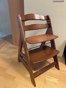 Söögitool lastele