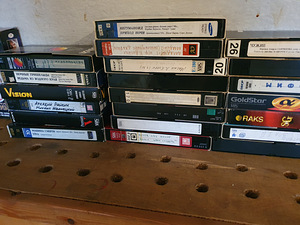 Кассеты VHS (2 фото из 7)