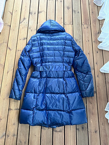 Пуховик Guess (2 фото из 2)