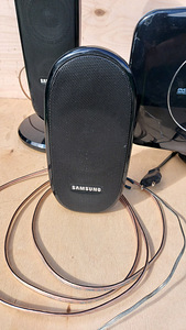 Домашний кинотеатр Samsung HT-XQ100 (5 фото из 8)