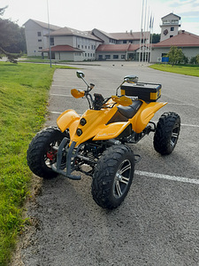ATV,QUAD (4 foto / 4)