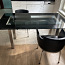 Стильный итальянский обеденный стол (стекло) и стулья (фото #1)