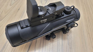 KOLLIMAATORSIHIK WOLFHOUND 6X44 LR-308 (1 foto / 1)