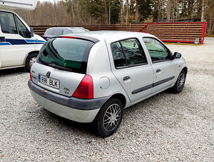 Renault Clio manuaal diisel (3 foto / 8)
