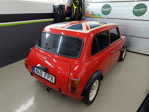 Klassikaline Mini 1.4 Opel mootoriga (3 foto / 6)