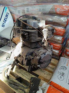 Honda CB250 cafe projekt (7 foto / 7)
