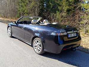 Saab 9-3 kabriolett (2 foto / 8)