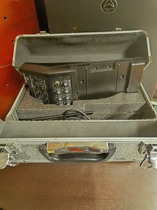 Mackie DL1608 (3 foto / 3)