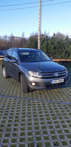 Volkswagen Tiguan (2 foto / 9)