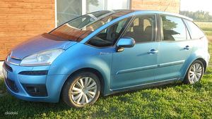 Citroen C4 Picasso uksed ja esitiivad (1 foto / 1)
