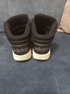 Adidas tossud suurus 38 (3 foto / 3)